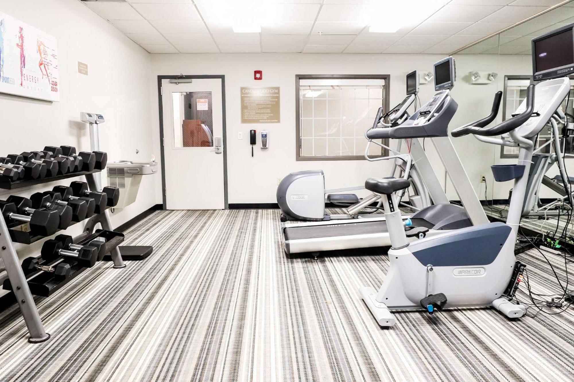 Candlewood Suites Richmond Airport By Ihg Сандстон Экстерьер фото